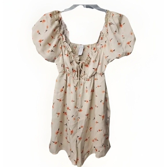 Pants - WEST‎ OF MELROSE  Ivory Floral Romper Playsuit Women's Size XS